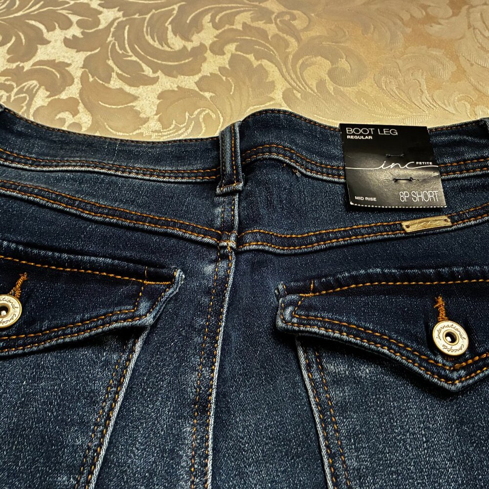 INC Essential Regular Fit Boot Cut Sleek Flare Leg Jeans INC  - NEW
